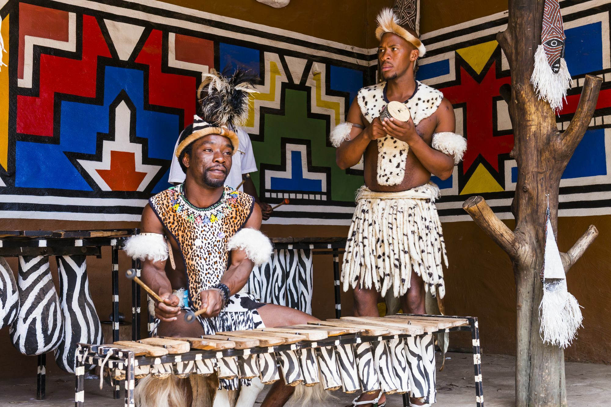 Aha Lesedi African Lodge & Cultural Village Broederstroom Екстер'єр фото