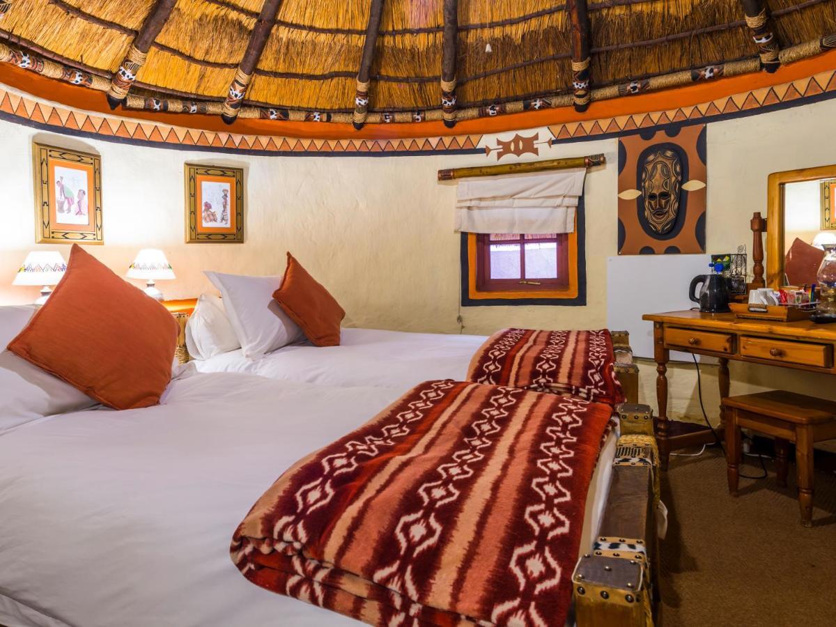 Aha Lesedi African Lodge & Cultural Village Broederstroom Екстер'єр фото
